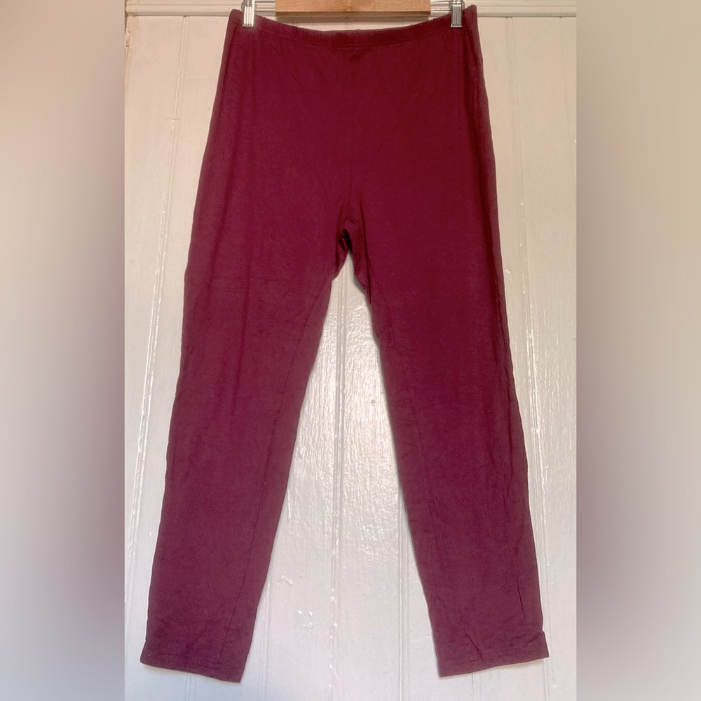 *3 for $20* Capsule cropped leggings, maroon/burgundy, size 14/XL.
